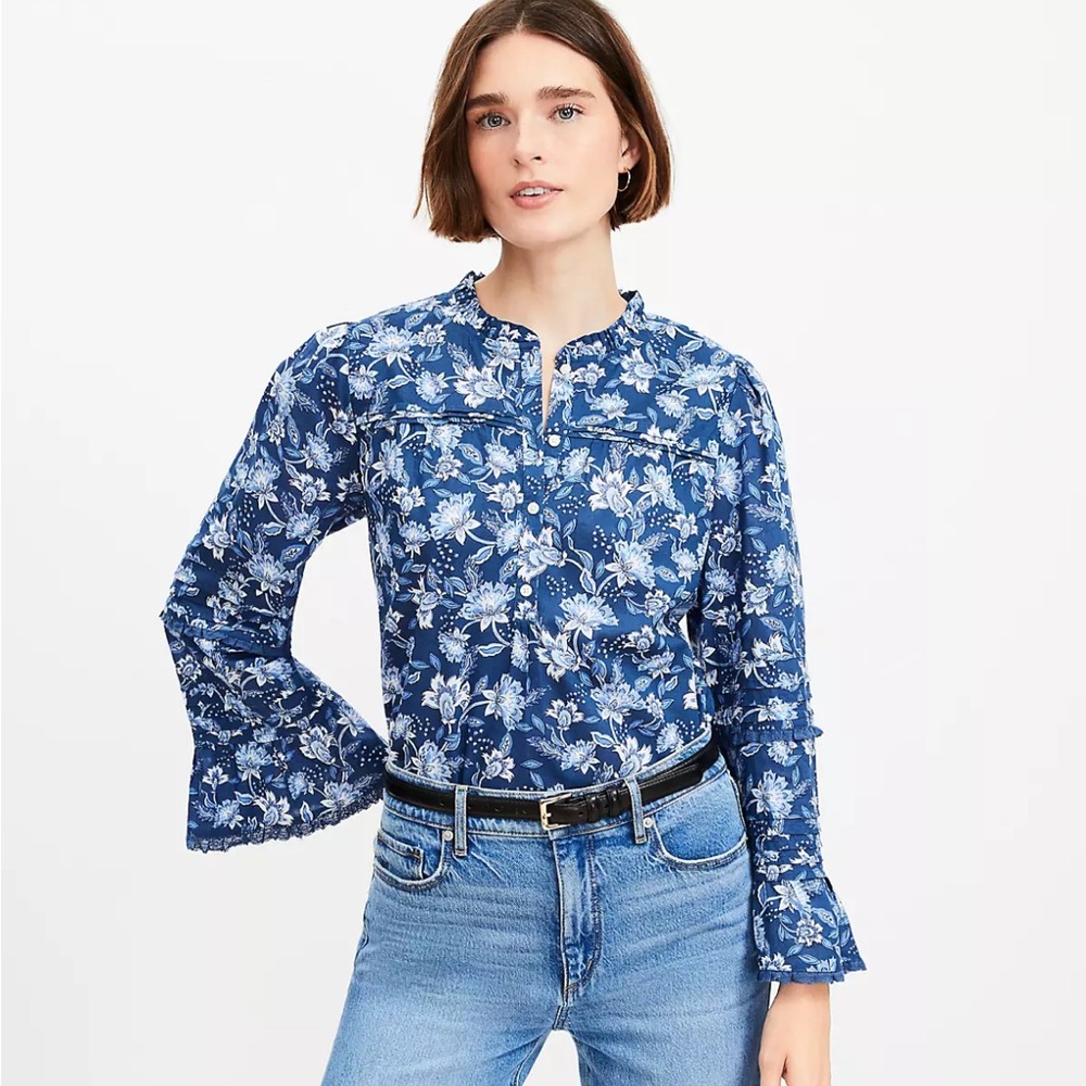 LOFT Floral Blue Lace Trim Embroidered Pleated Top – Size M
